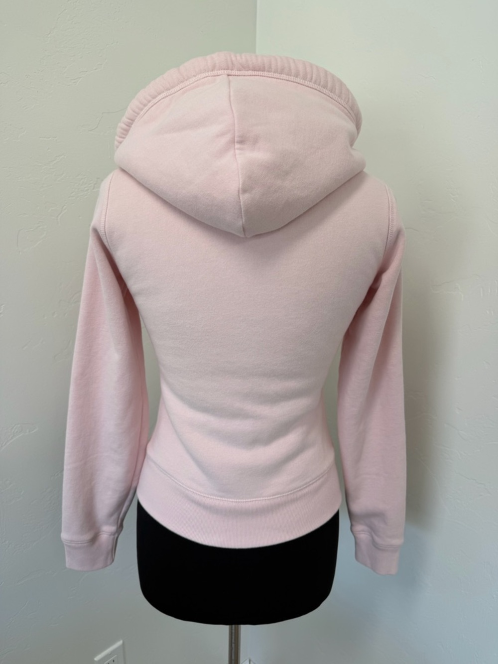 Hollister x Crocs Sherpa-Lined Zip-Up Pink Milk Hoodie Jacket Size S - Picture 9 of 14
